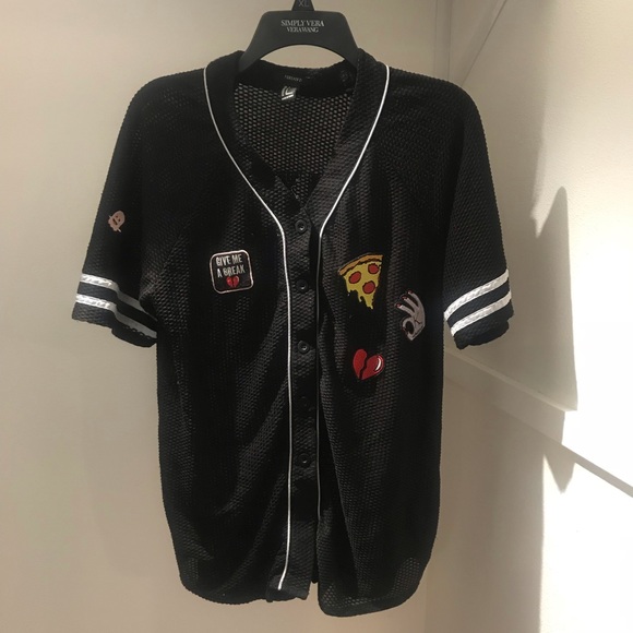 Forever 21 Tops - ❌SOLD❌ Black Forever 21 Jersey